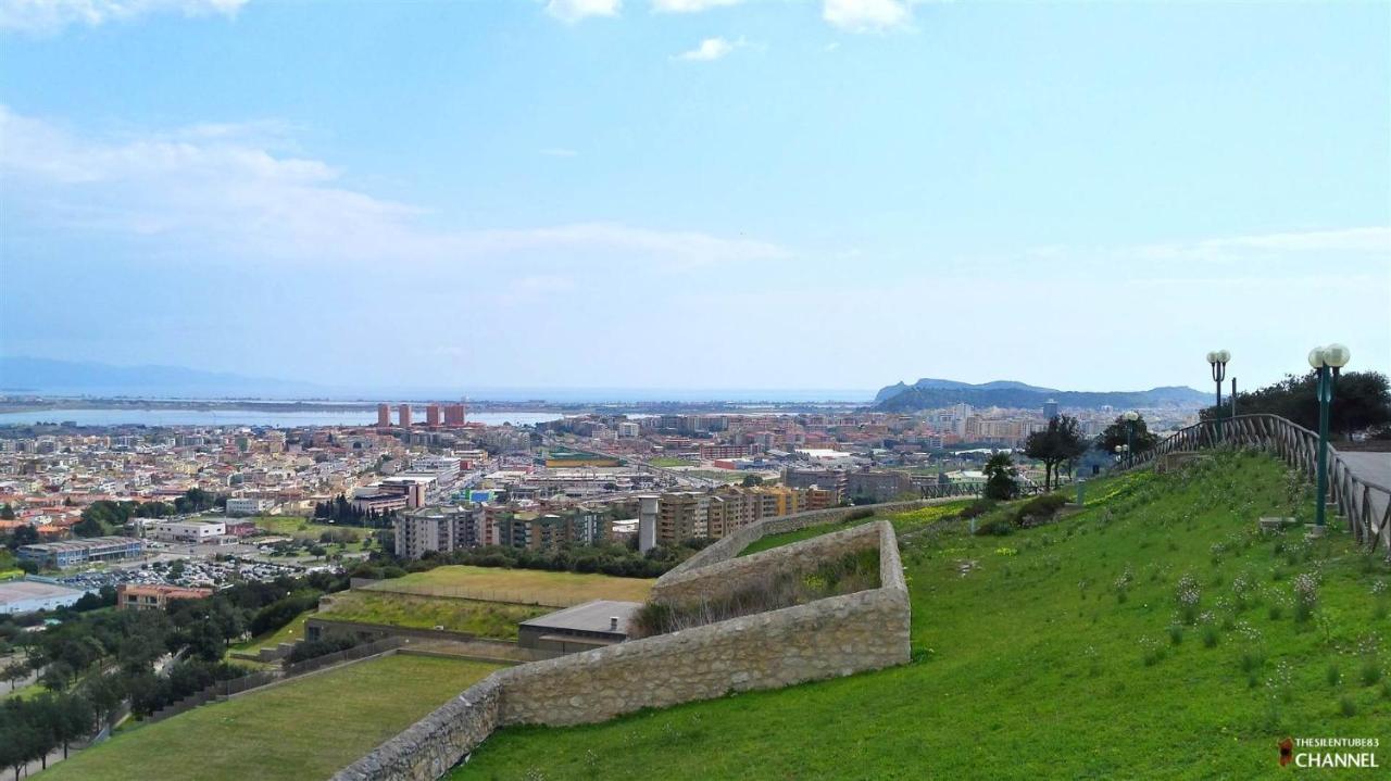 Pothos - Eng Ita - Air Conditioning Wi-fi Fridge Netflix Local Guide - Aria Condizionata, Frigo, Internet, Guida Locale Cagliari