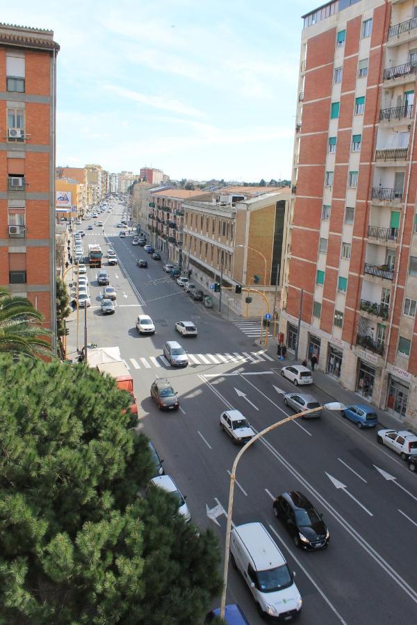 Pothos - Eng Ita - Air Conditioning Wi-fi Fridge Netflix Local Guide - Aria Condizionata, Frigo, Internet, Guida Locale Cagliari